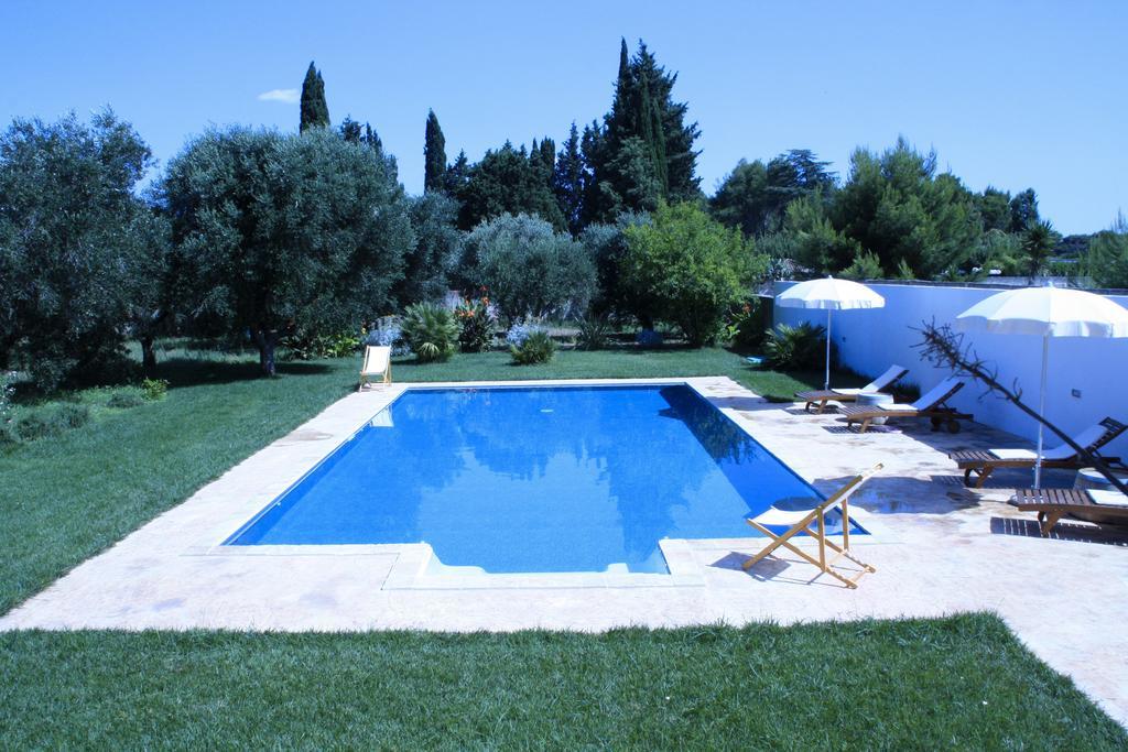Arnesano B&B Villa Giuliana מראה חיצוני תמונה